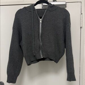 Knit Zip up Sweater Grey Small Crop top